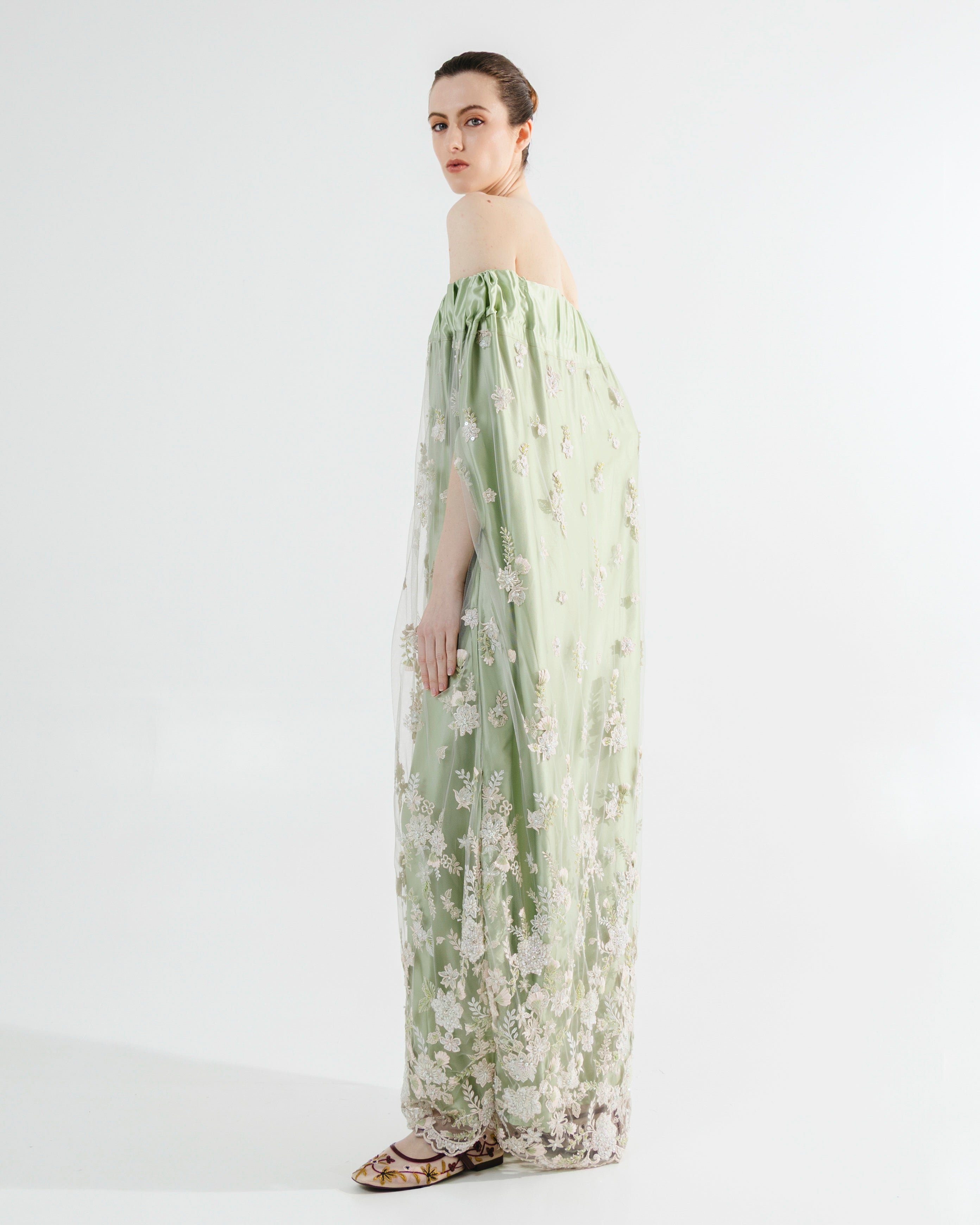 Robe Émeraude en dentelle avec tulle brodé