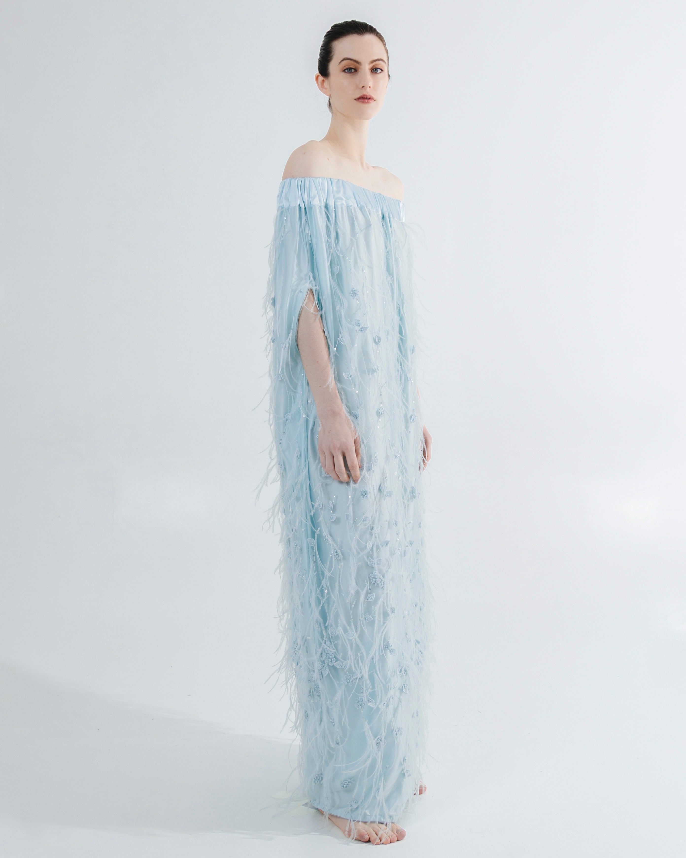 Robe Azur en dentelle avec tulle brodé - Précommande