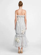 Robe en dentelle et organza à tulle brodé