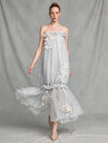 Robe en dentelle et organza à tulle brodé